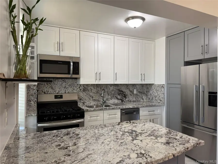 141-35 79th Avenue #3M, Flushing, NY 11367 - #3