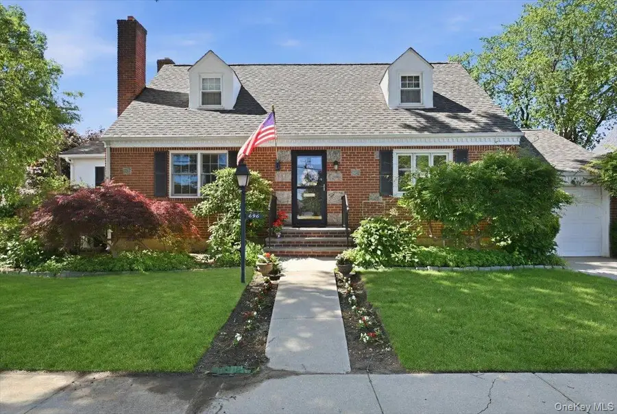 656 5th Avenue, New Hyde Park, NY 11040 - #2