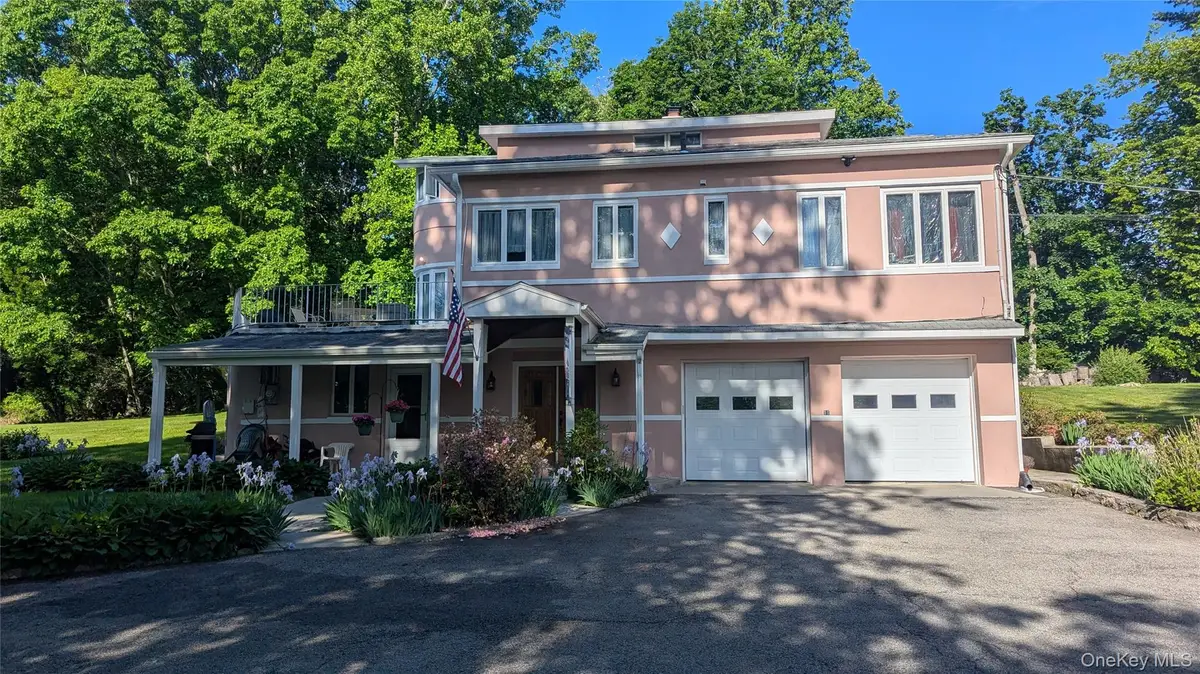 11 Dyckman Drive, Mohegan Lake, NY 10547 - #1
