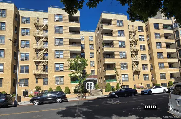 150 W End Avenue #3E, Brooklyn, NY 11235