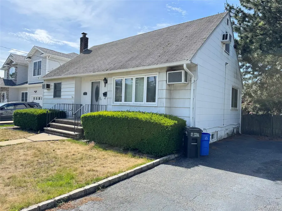 2350 Marlboro Street, East Meadow, NY 11554 - #2