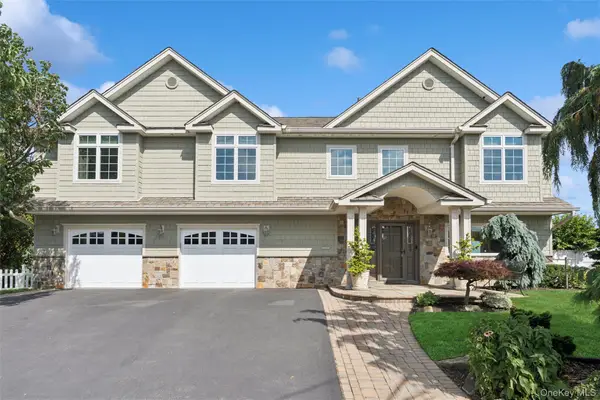 2935 Bay Drive, Merrick, NY 11566