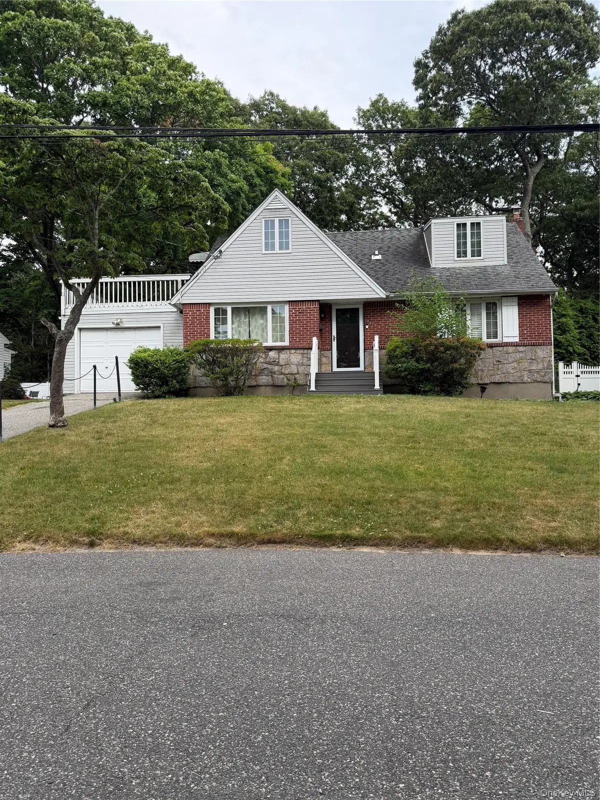 26 Shelley Place, Huntington Station, NY 11746 - #1
