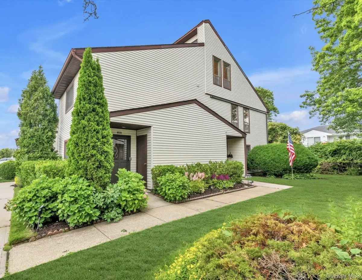 100 Daly Boulevard #1802, Oceanside, NY 11572 - #1