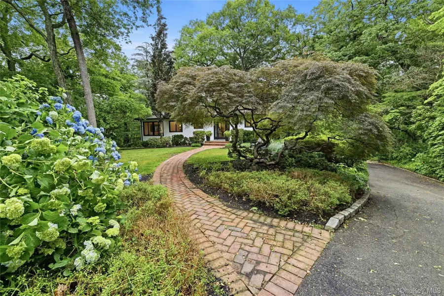 75 Laurel Hill Road, Centerport, NY 11721 - #3