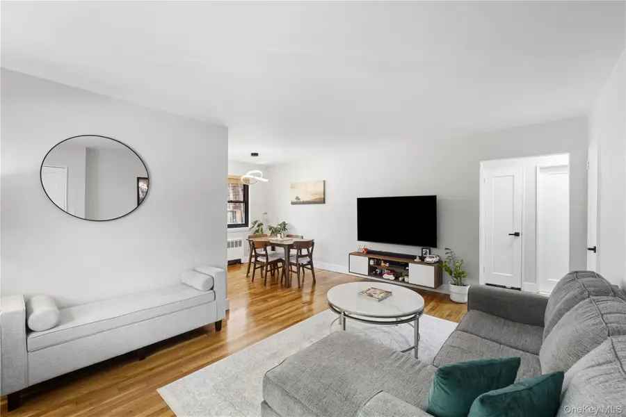 58-42 246th Crescent #1, Douglaston, NY 11362 - #2