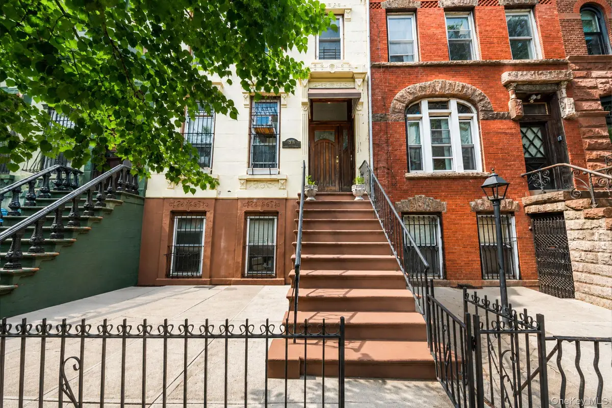 571 Macon Street, Brooklyn, NY 11233 - #1