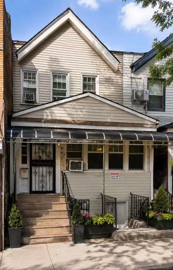 89-44 Woodhaven Boulevard, Woodhaven, NY 11421