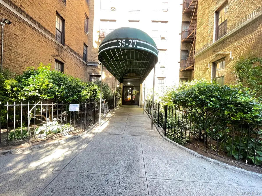 35-27 81st #6E, Jackson Heights, NY 11372 - #2
