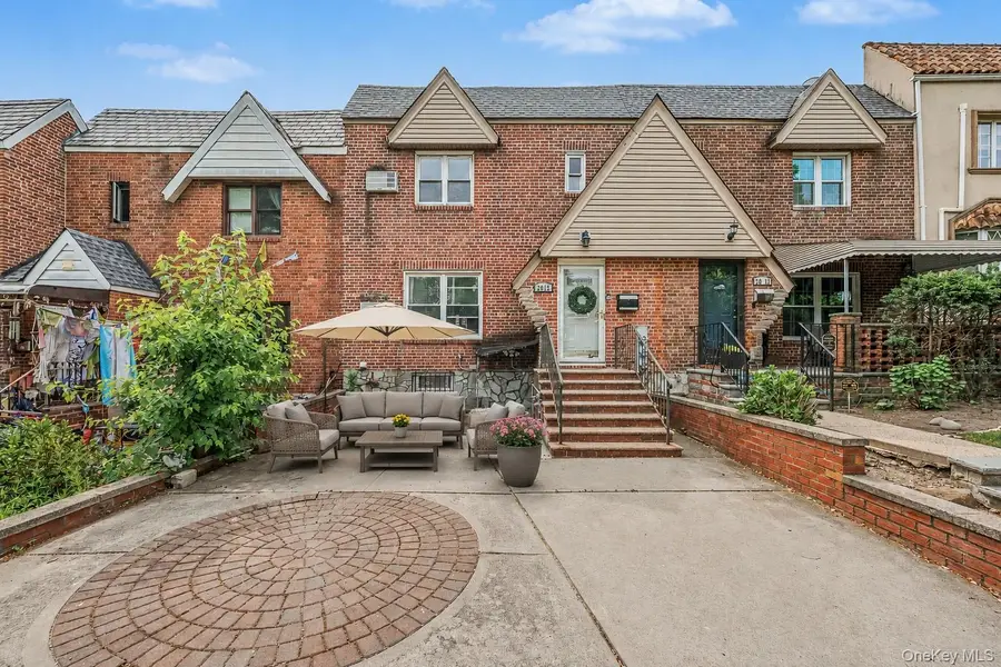 2015 36th Street, Astoria, NY 11105 - #2