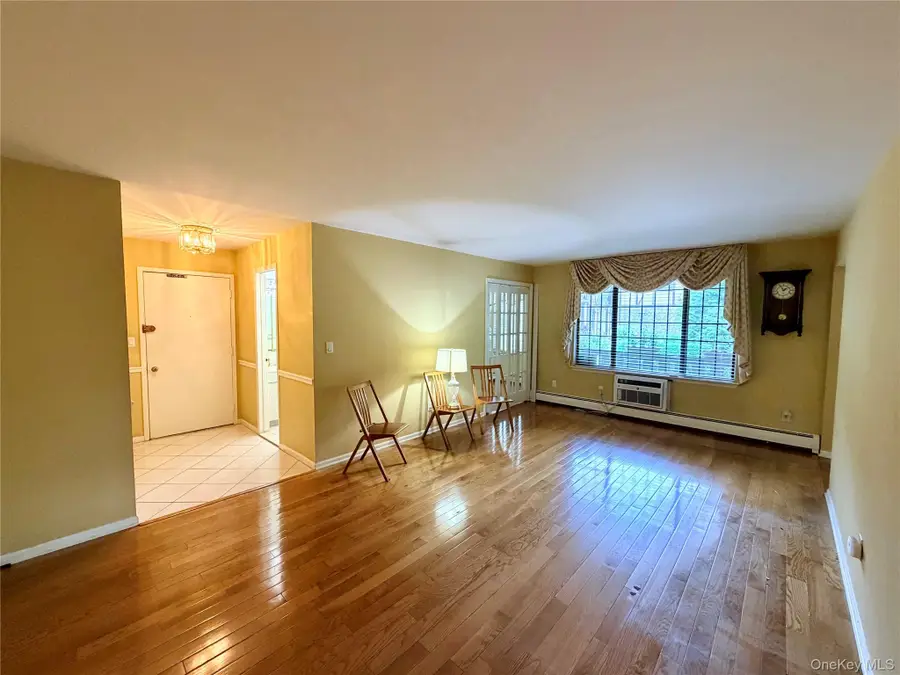 20 Foxwood Drive #1, Pleasantville, NY 10570 - #2