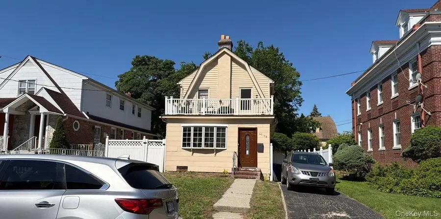 45-18 245th Street, Douglaston, NY 11362 - #3