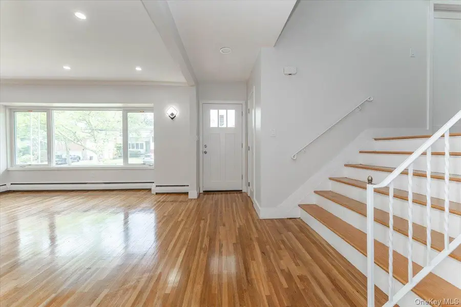 890 Carol Court, Woodmere, NY 11598 - #2