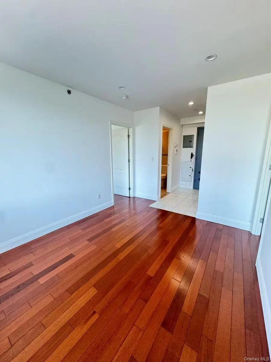 14456 Roosevelt Avenue #5A, Flushing, NY 11354 - #2
