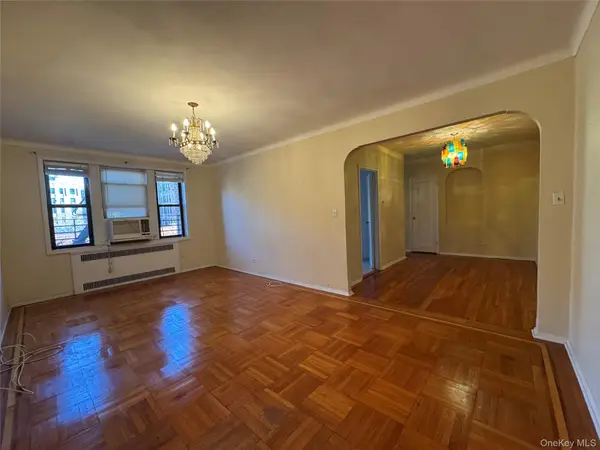 43-30 44th Street #3F, Sunnyside, NY 11104