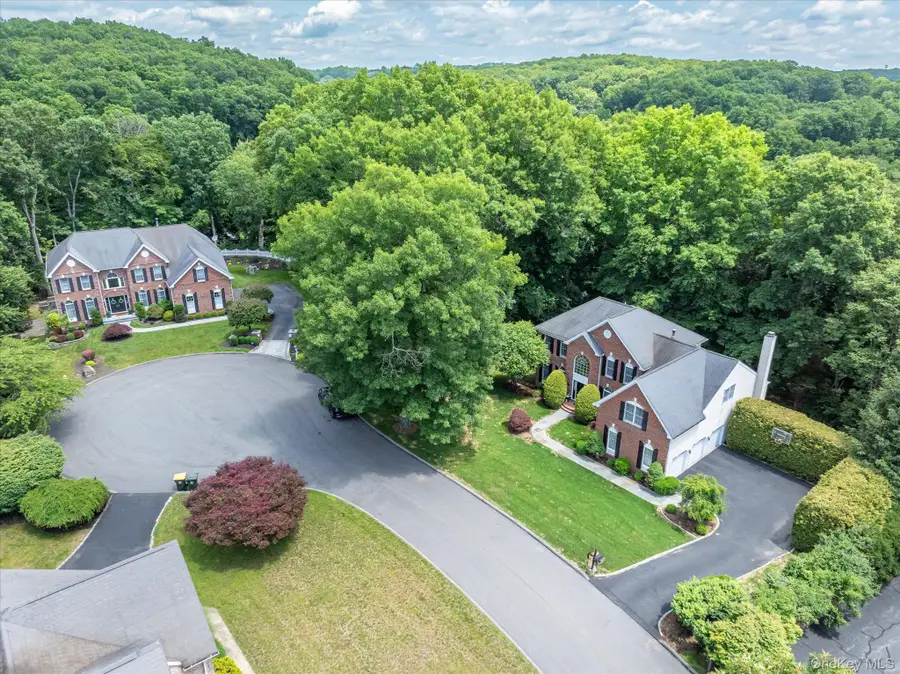 6 Theal Court, Somers, NY 10589 - #2