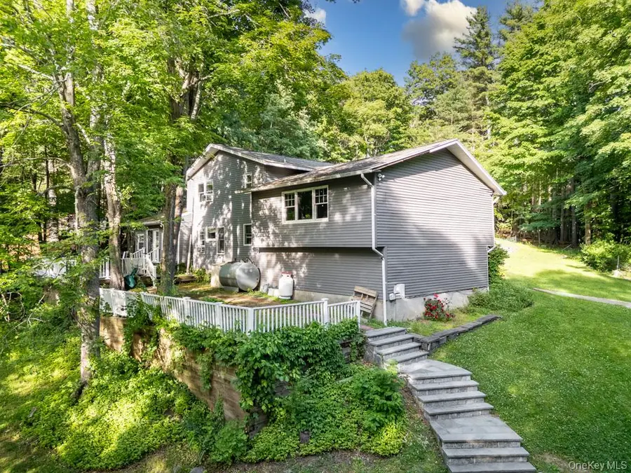 14 Englewood Terrace, Mahopac, NY 10541 - #3