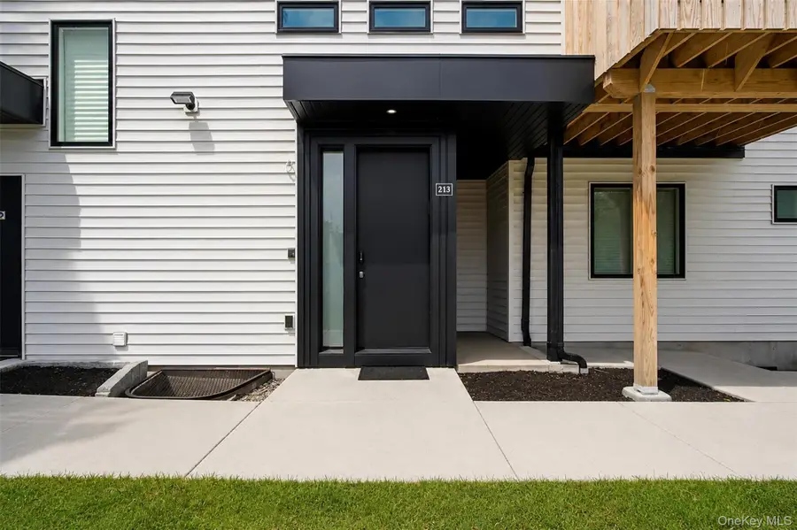 30 Stephens Place #213, Spring Valley, NY 10977 - #2