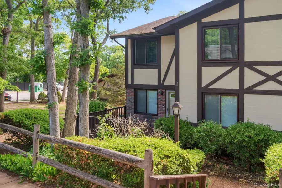 48 Birchwood Drive, Port Jefferson Station, NY 11776 - #3
