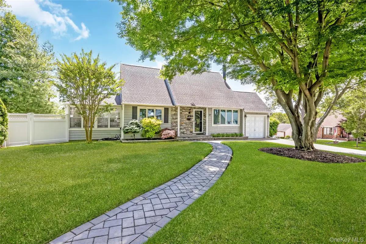 34 Ridge Road, Farmingdale, NY 11735 - #1