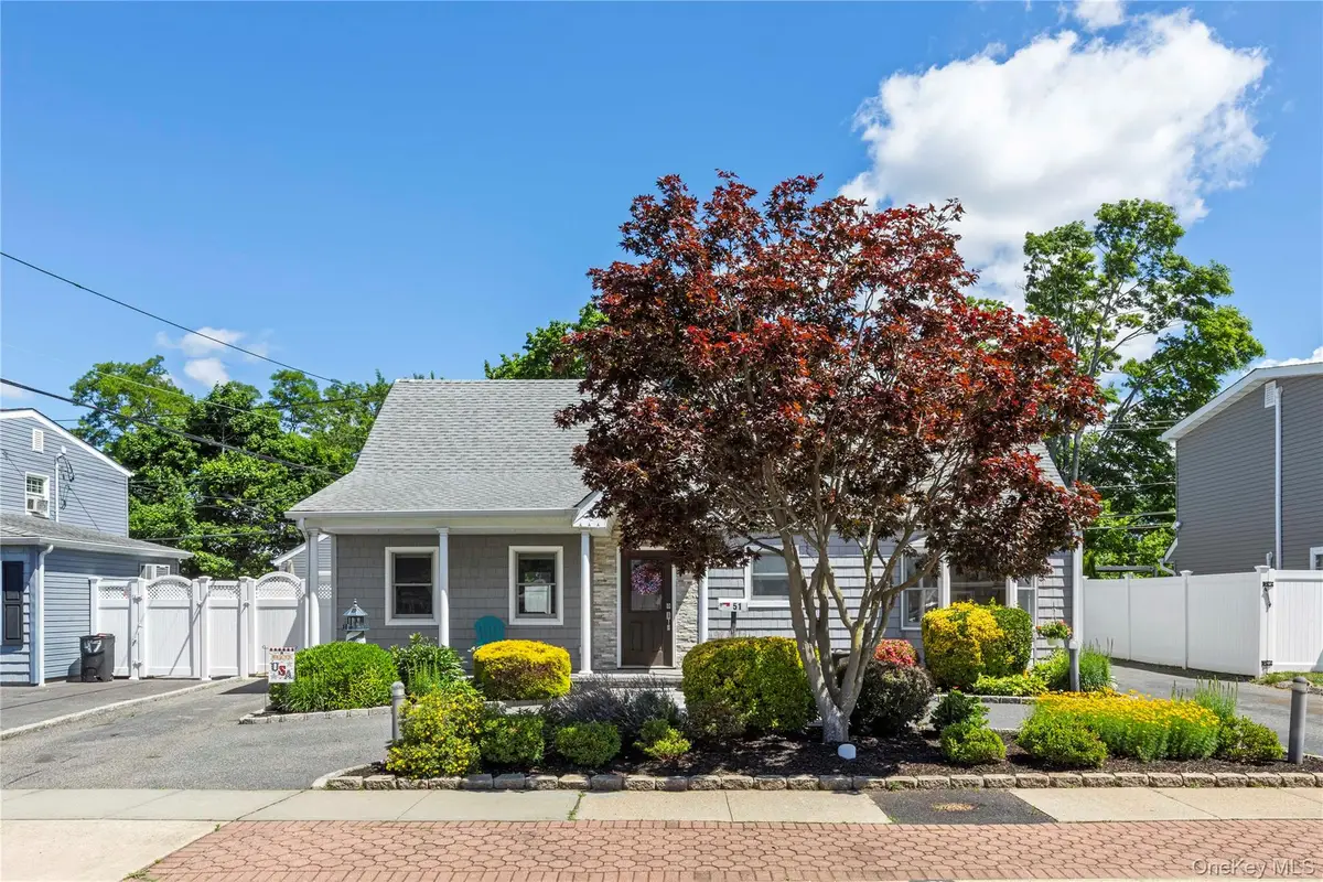 51 Cliff Lane, Levittown, NY 11756 - #1