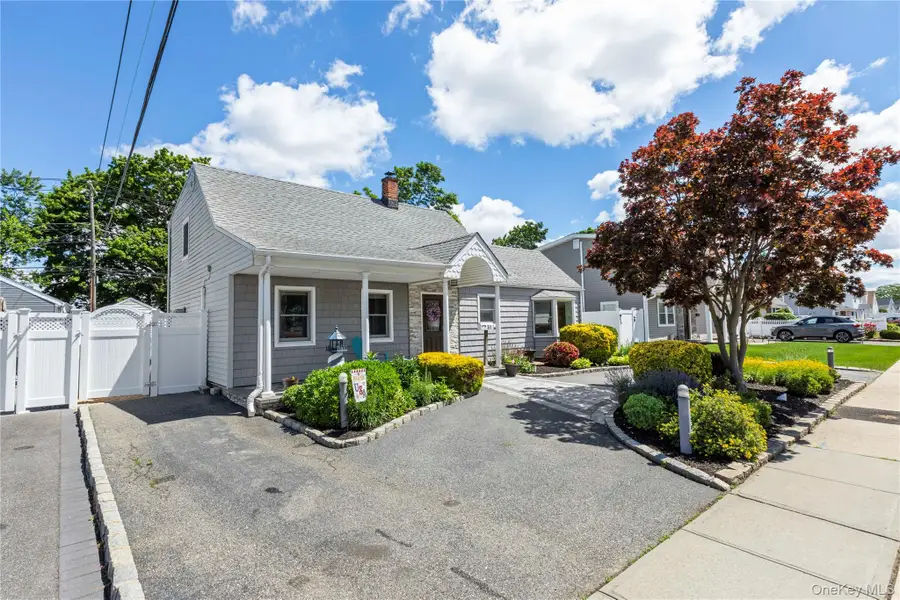 51 Cliff Lane, Levittown, NY 11756 - #2