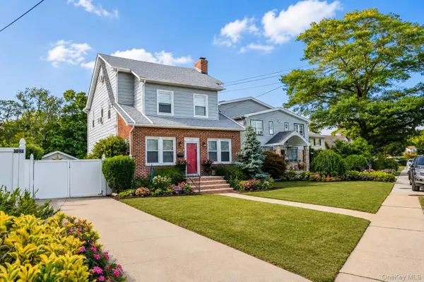 549 De Mott Avenue, Baldwin, NY 11510