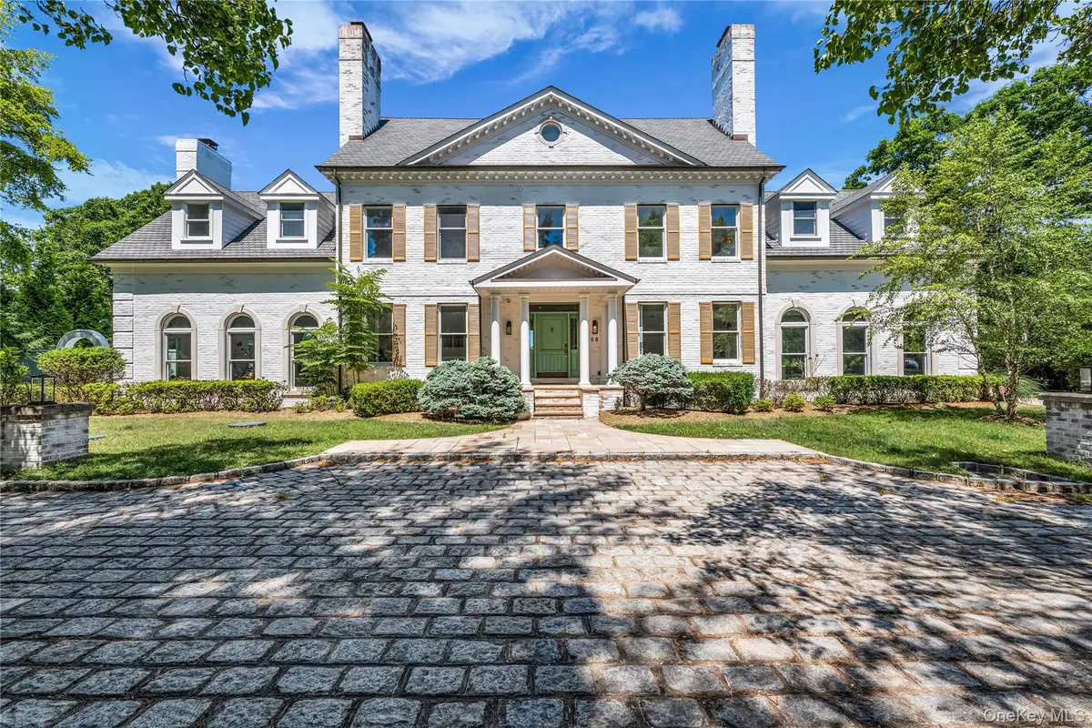 68 S Howells Point Road, Bellport, NY 11713 - #1