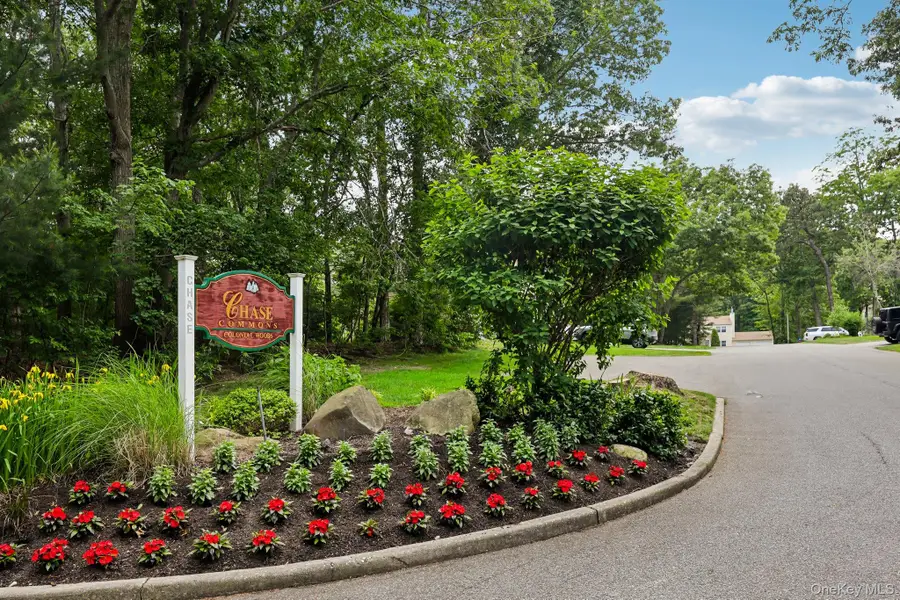 16 Chase Commons #16, Yaphank, NY 11980 - #2