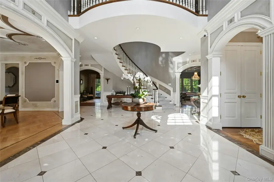 48 Tammys Lane, Syosset, NY 11791 - #3