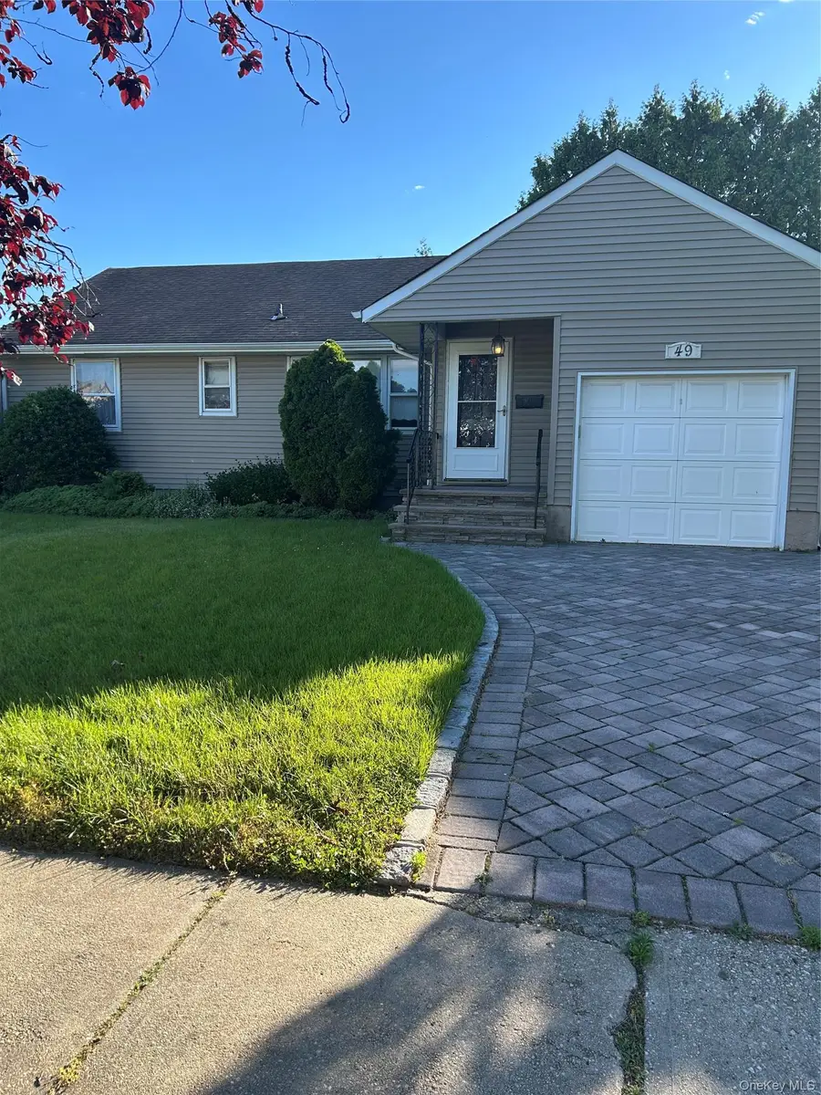 Address Withheld By Seller, Farmingdale, NY 11735 - #2