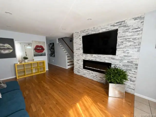 262 Davis Avenue, Bronx, NY 10465 - #3
