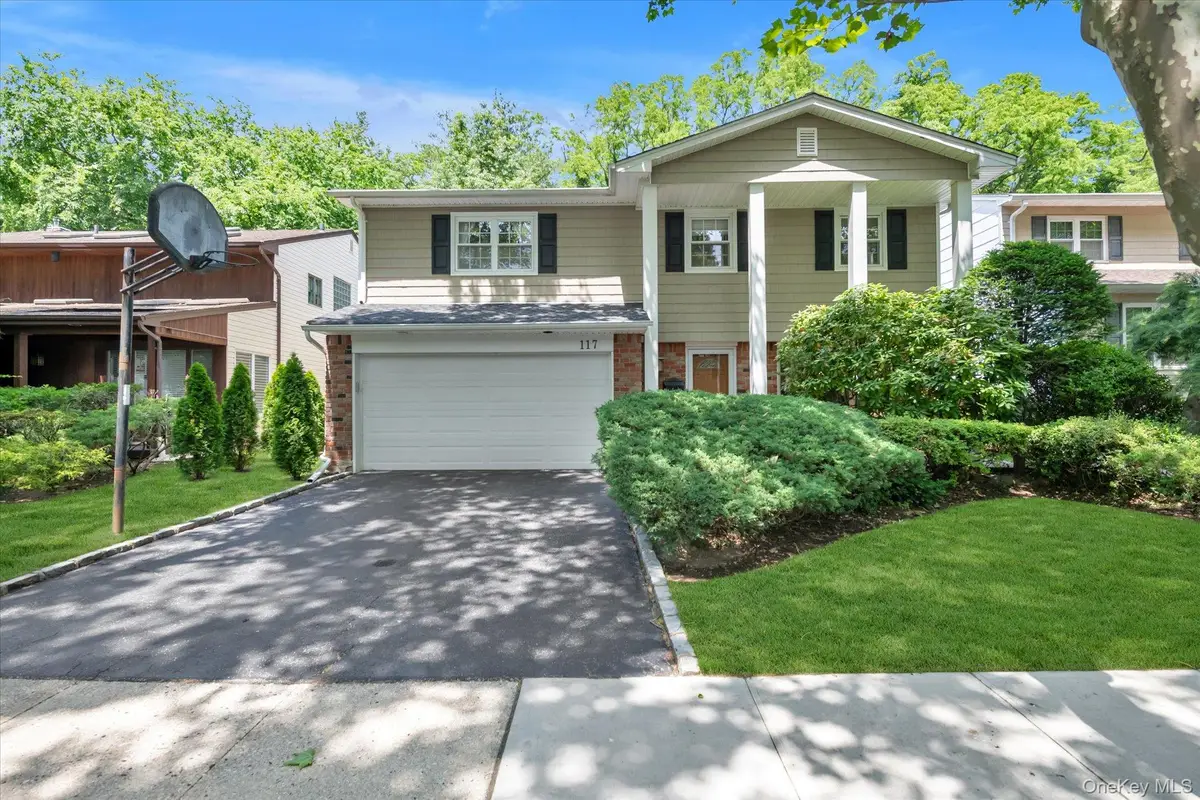 117 Soundview Drive, Port Washington, NY 11050 - #1