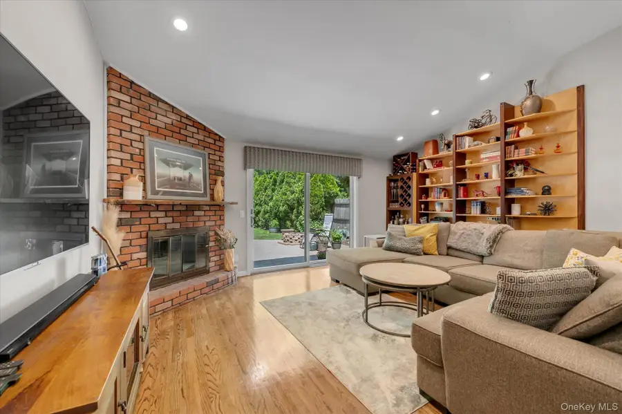 117 Soundview Drive, Port Washington, NY 11050 - #3