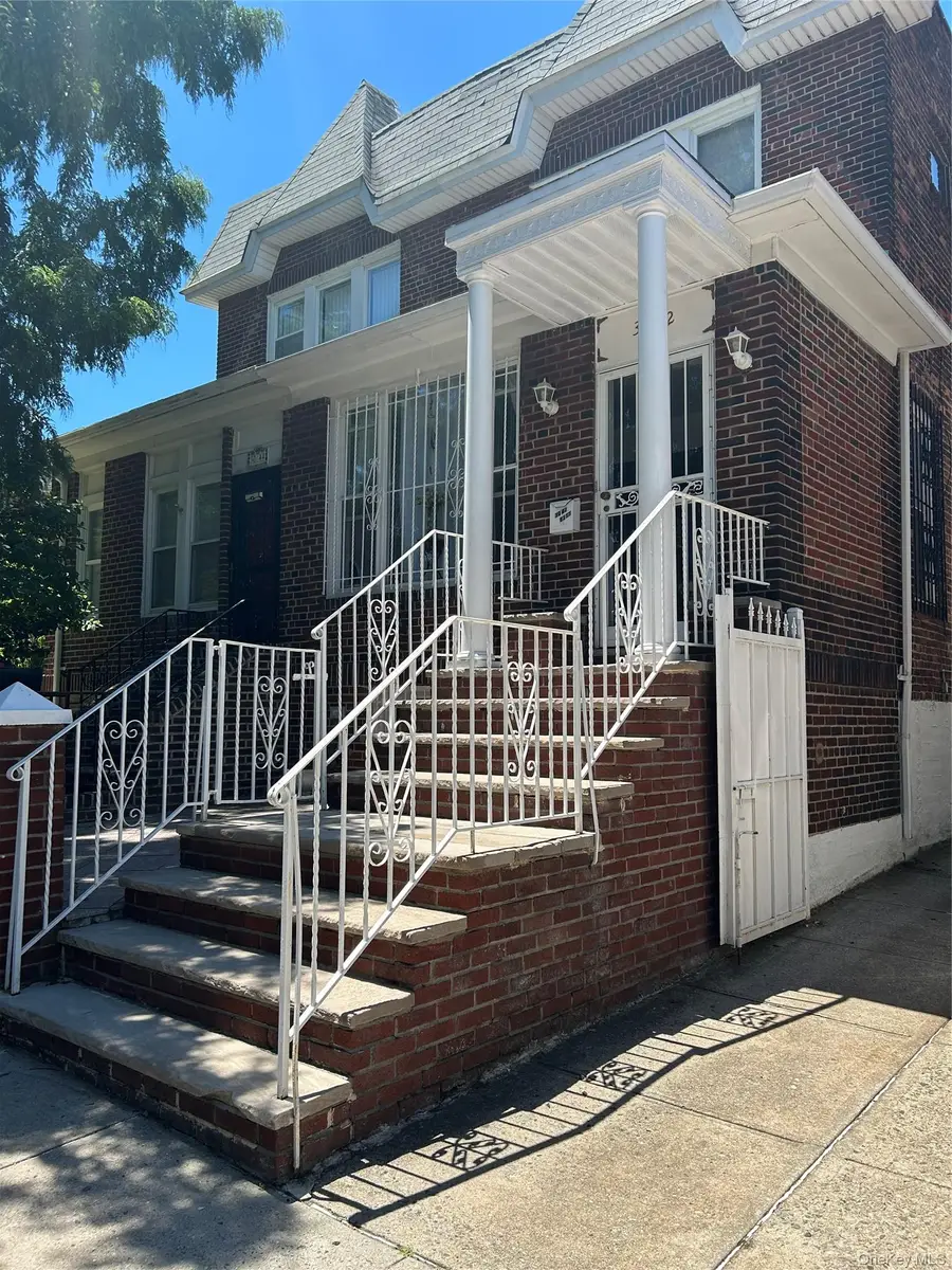 3042 83rd Street, East Elmhurst, NY 11370 - #3