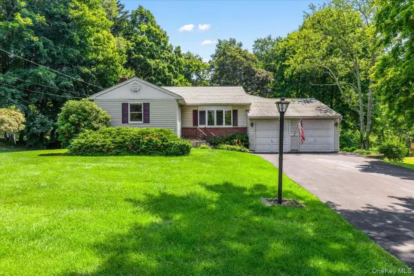 2872 Brookfield Drive, Yorktown Heights, NY 10598