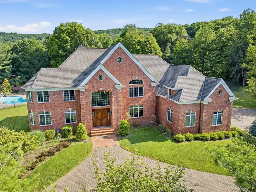 637 S Mountain Road, New City, NY 10956 - #2
