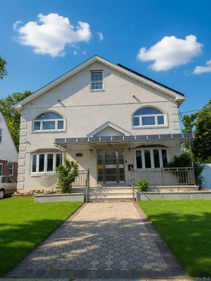 76-53 271st Street, New Hyde Park, NY 11040 - #1