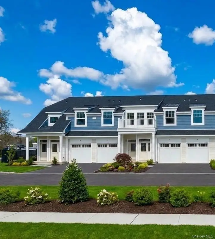 605 Bay View Circle #5, Moriches, NY 11955 - #1