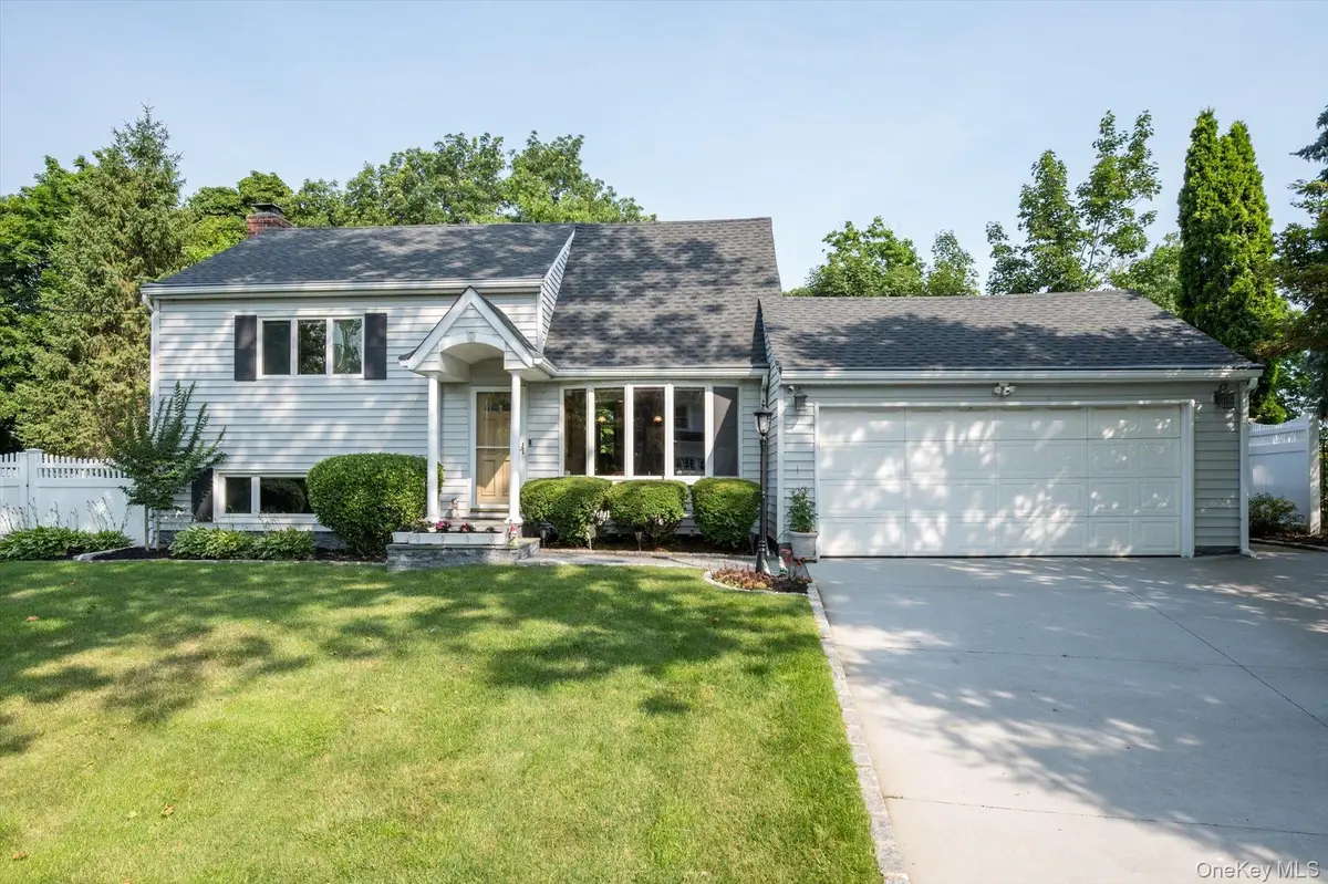 7 Layne Way, Northport, NY 11768 - #1