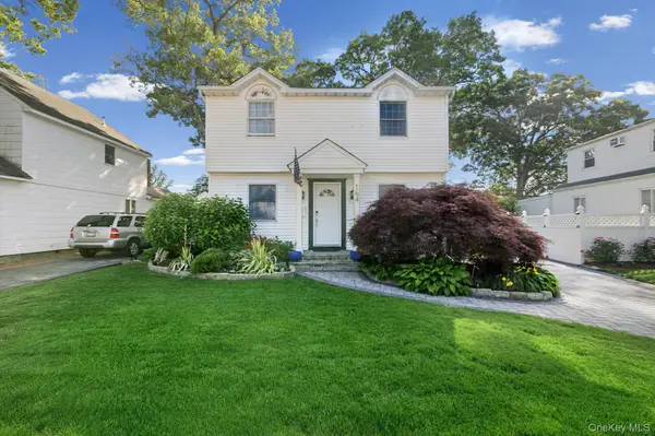 164 Gordon Road, Valley Stream, NY 11581