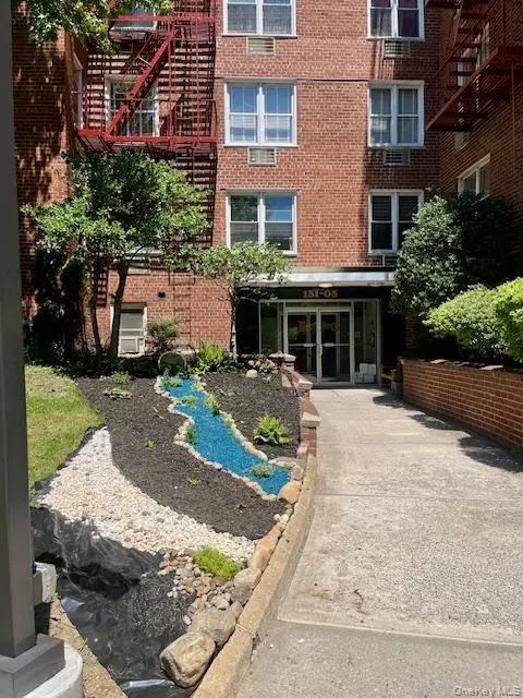 15105 Cross Island Parkway #1D, Whitestone, NY 11357 - #2