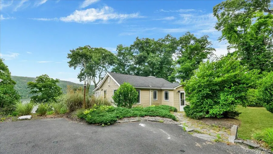 6 Deer Trail N, Greenwood Lake, NY 10925 - #2