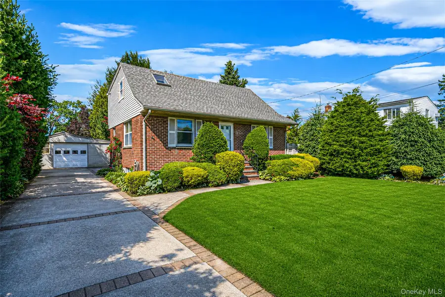 572 Benito Street, East Meadow, NY 11554 - #2