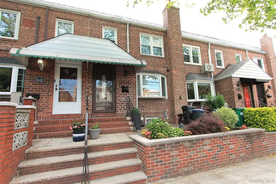 65-26 79th Street, Middle Village, NY 11379 - #2