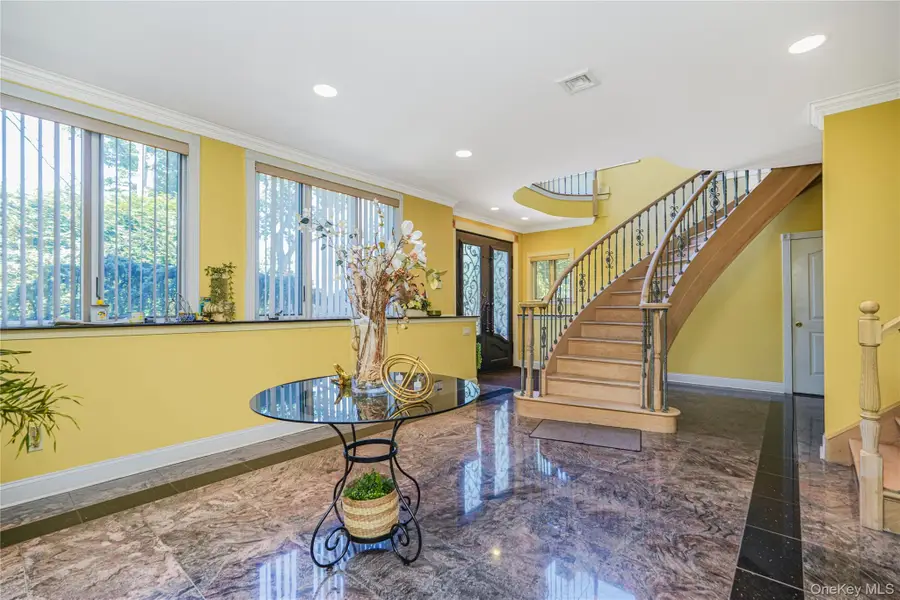 16 Diana Trail, Staten Island, NY 10304 - #2