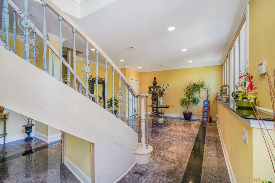 16 Diana Trail, Staten Island, NY 10304 - #3