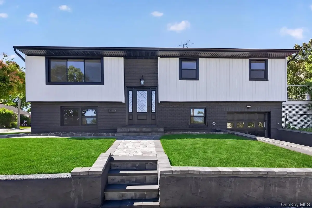115 Arthur Avenue, Floral Park, NY 11001 - #1