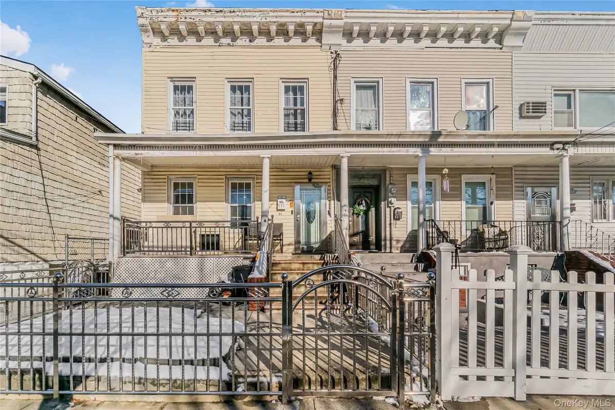971 E 95th Street, Brooklyn, NY 11236 - #1