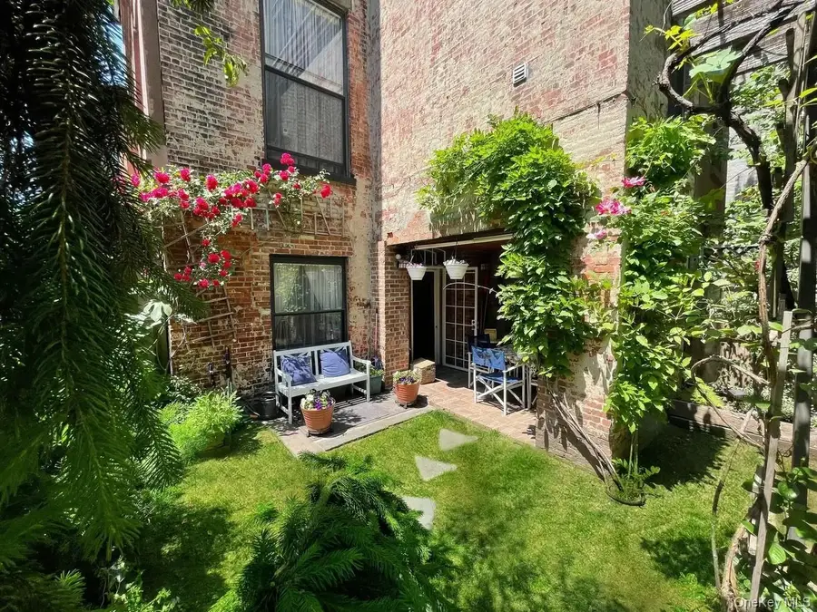 2099 5th Avenue, New York, NY 10035 - #2